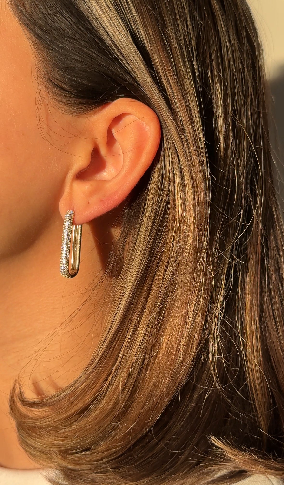 Aria Hoops