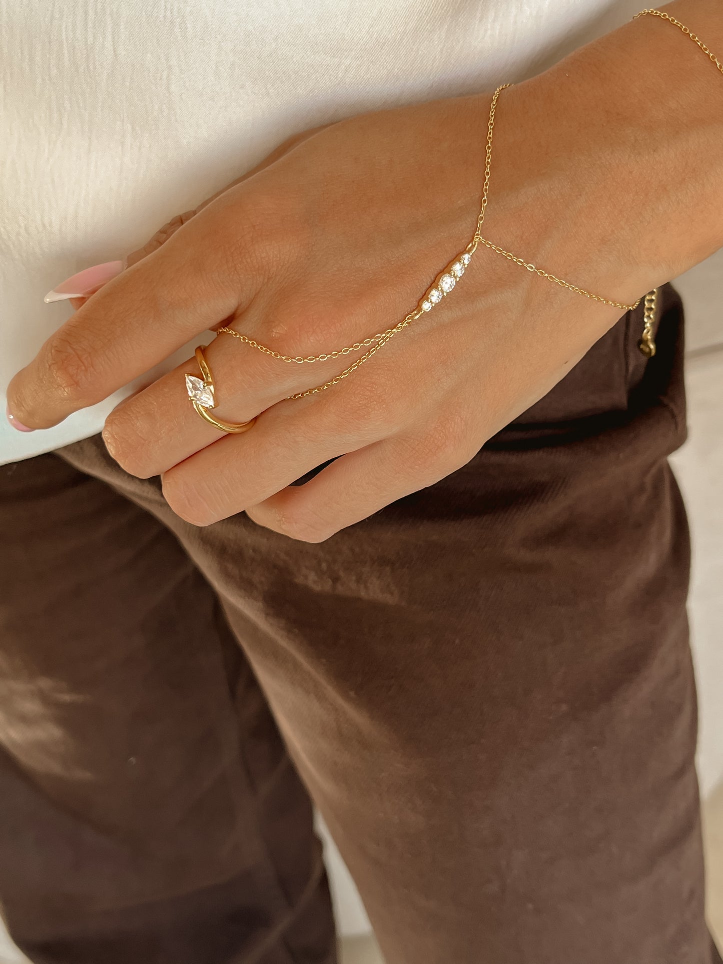 Aura Hand Chain